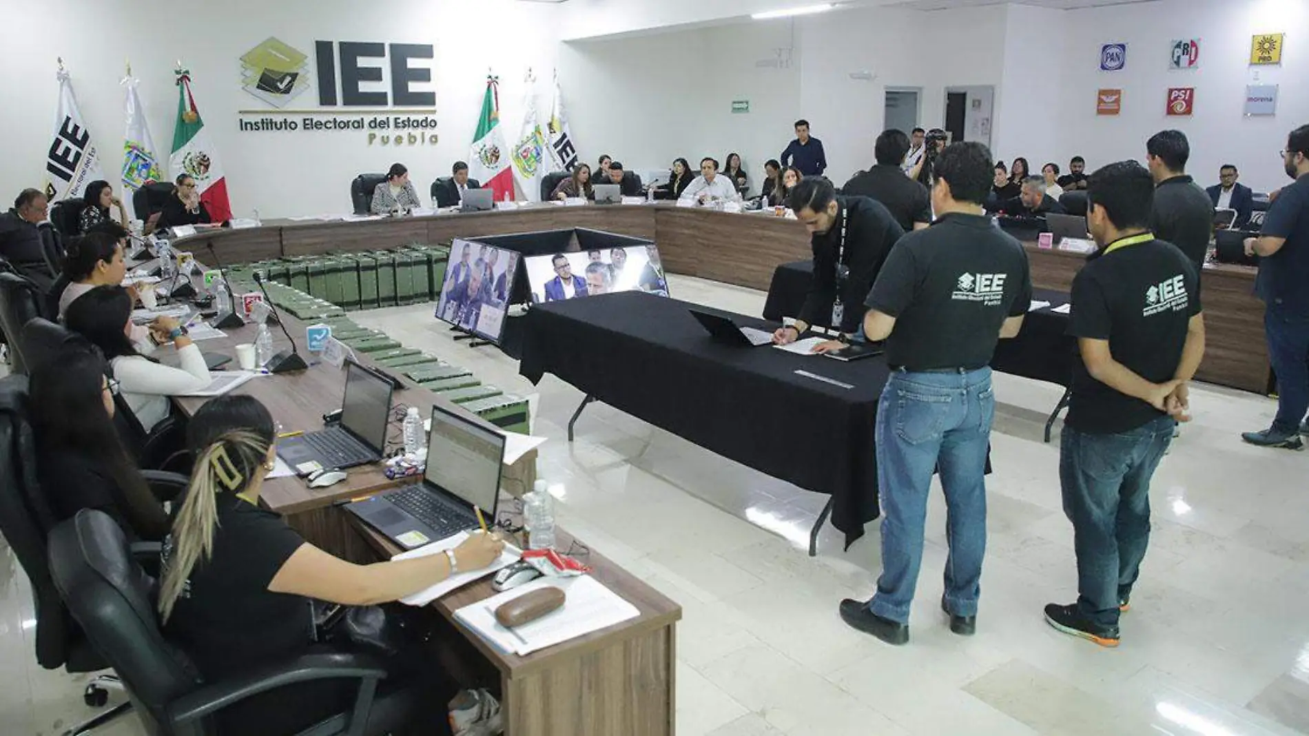 El Consejo General del Instituto Electoral del Estado (IEE) declaró como presidente municipal electo de Chignahuapan a Juan Lira Maldonado